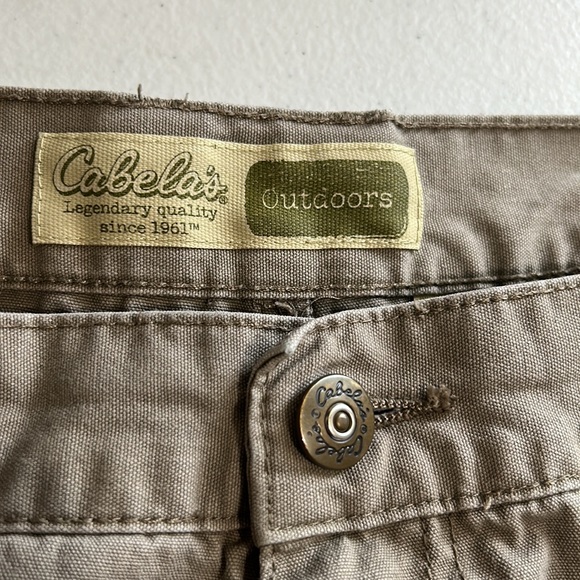 Cabela’s Outdoors, Tan, Elastic Waist Shorts, Size 46 - Picture 4 of 6